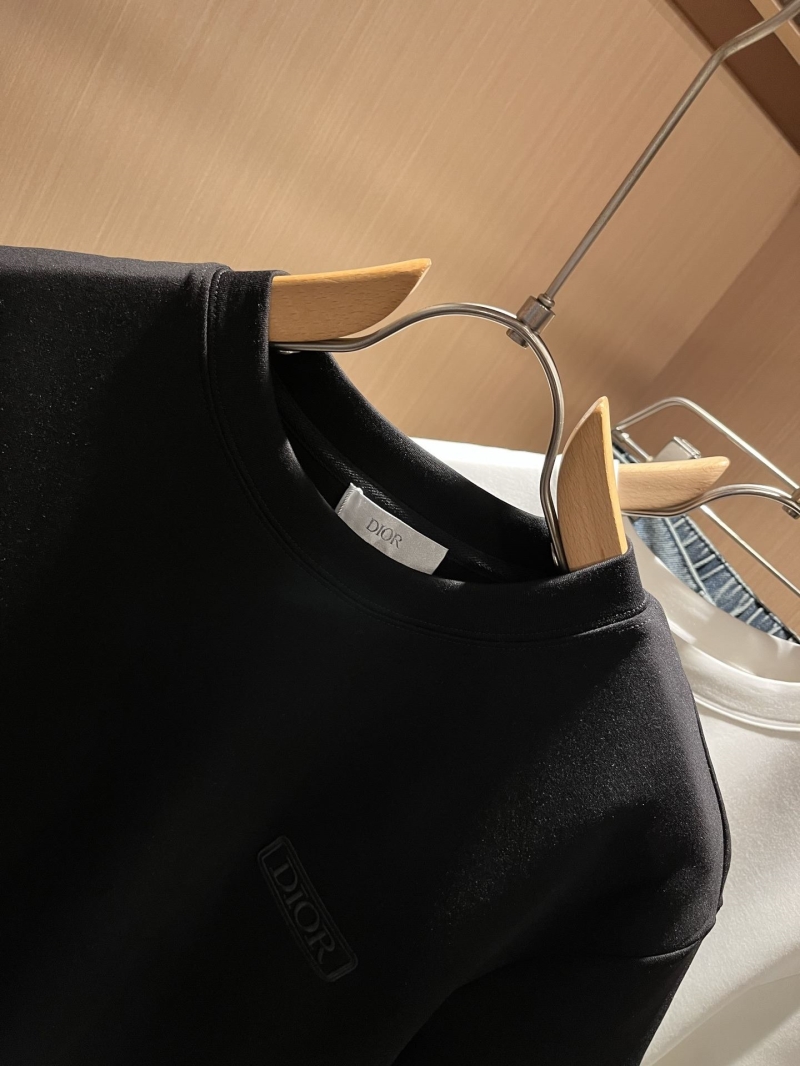 chr1st1an D10r t-shirts